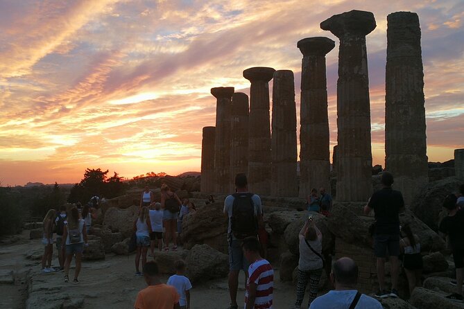 Sunset Tour of the Valley of the Temples - The Temple of Hera and the first views