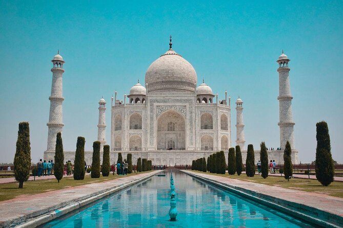 Taj Mahal Sunrise with Lord Shiva Temple:- All Inclusive - Why the sunrise timing matters at the Taj Mahal