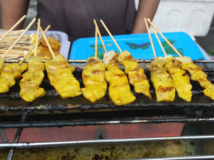 Takua Pa: Food Market, Tsunami Museum, Temple, & Old Town - The guides shape the experience