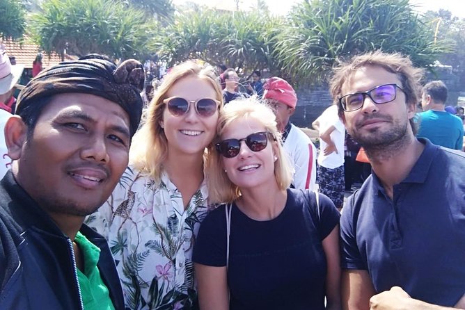 Tanah Lot Bali Temple Sunset Small Group Tour – Half Day - What the small group size really changes