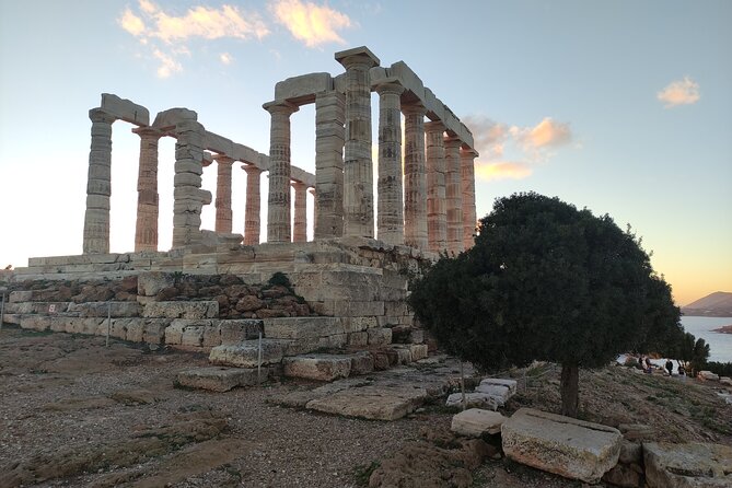 Temple of Poseidon and Cape Sounion Half-Day Tour from Athens - The guide makes or breaks the outing