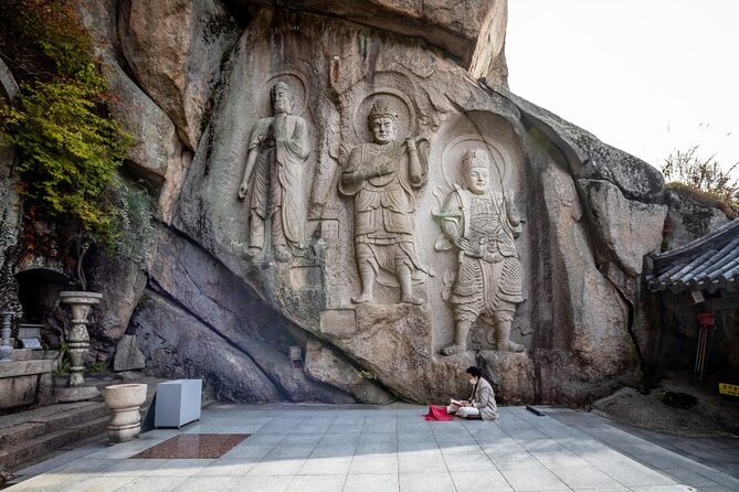 Temple Tour : Byeongpungam Seokbulsa Temple [Hiking+Cable car] - Key points at a glance