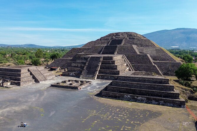 Teotihuacan, Guadalupe Shrine & Tlatelolco Day Tour with Lunch - Why this day covers so much of Mexico