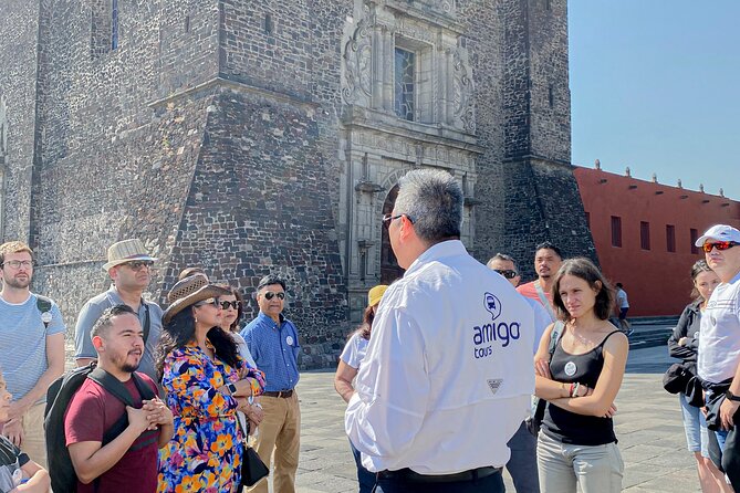 Teotihuacan, Guadalupe Shrine & Tlatelolco Day Tour with Lunch - The bus ride and group size