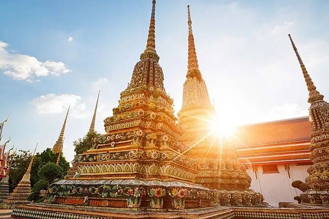 The Best Bangkok Temples - The Gems Gallery concern