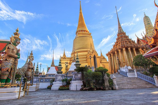 The Grand Palace, Wat Phra Kaew, Wat Pho Tour with Massage option - Three Bangkok icons in one manageable half-day