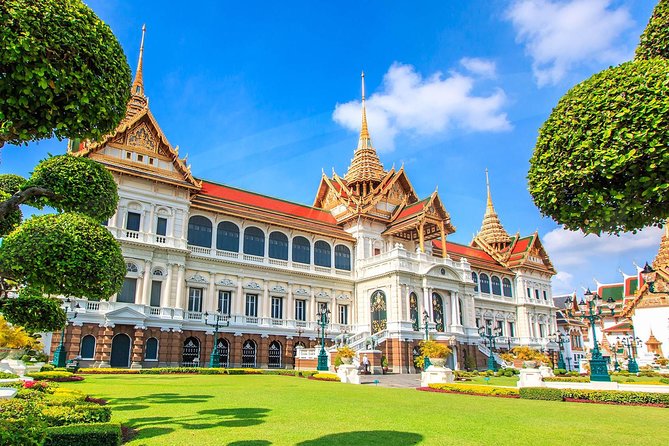 The Grand Palace, Wat Phra Kaew, Wat Pho Tour with Massage option - The Grand Palace and its royal setting
