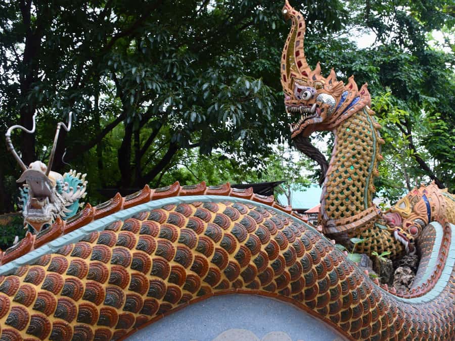 The Souls BKK: Floating Market, Dragon Temple, Na Satta Park - Na Satta Park: a quieter look at Thai belief