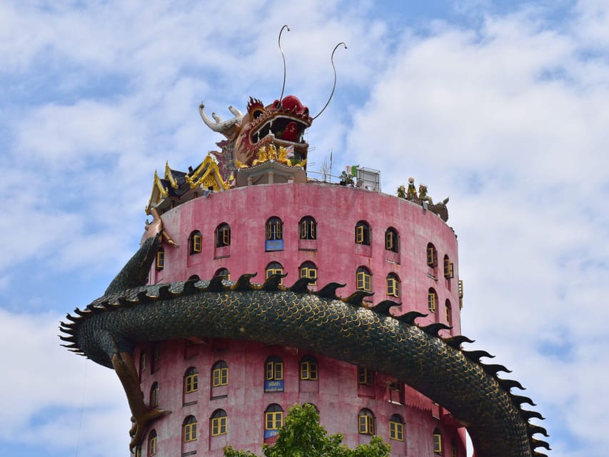The Souls BKK: Floating Market, Dragon Temple, Na Satta Park - Wat Sam Phran and the giant dragon