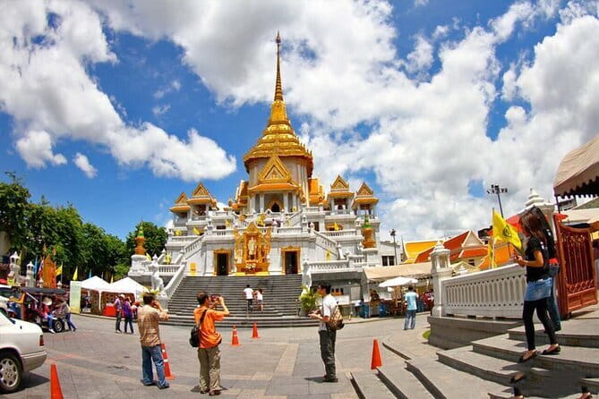Three Temple River Cruise with Wat Pho, Wat Arun and Wat Rakhang - Starting at Wat Pho and the Reclining Buddha