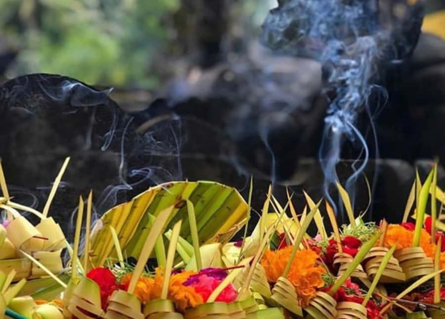 Tirta Empul: Temple Tour with Optional Spiritual Cleansing - Why Tirta Empul feels different from a normal temple visit