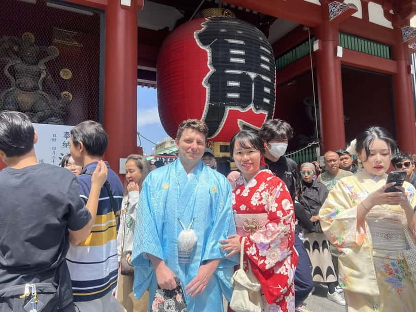 Tokyo: Asakusa and Tokyo’s Oldest Temple Senso-ji Tour - Asakusa Shrine and the difference between a temple and a shrine