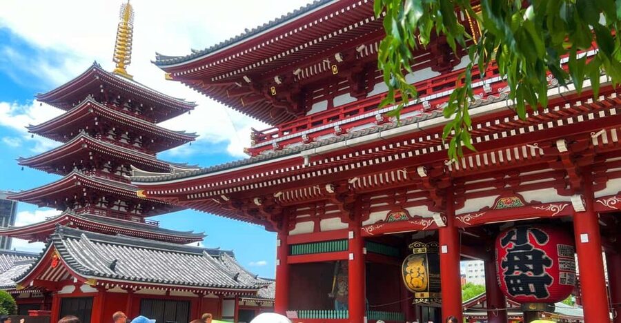 Tokyo: Asakusa and Tokyo’s Oldest Temple Senso-ji Tour - Meeting at Asakusa Station