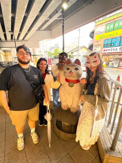 Tokyo: Gotokuji Cat Temple, Shinjuku Cat Cafe & 3D Cat Tour - Practical tips for a smoother visit