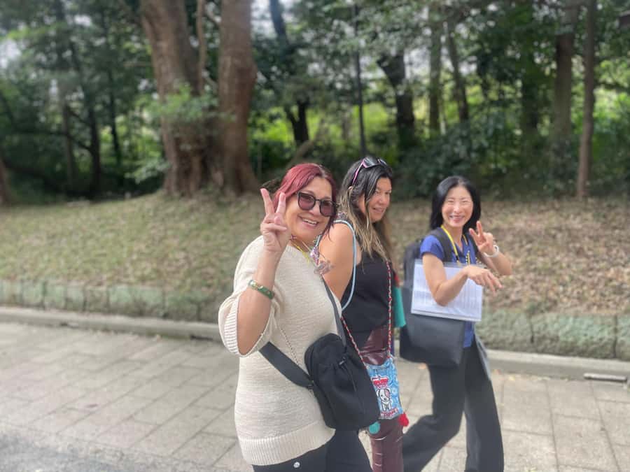 Tokyo: Harajuku Meiji Shrine Guided Tour-Discover Shinto - The shrine and its garden setting