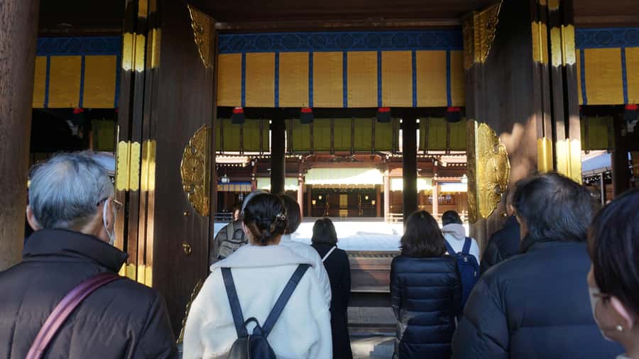 Tokyo: Harajuku Meiji Shrine Guided Tour-Discover Shinto - Collecting a Goshuin stamp