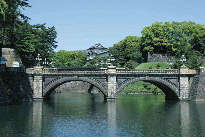 Tokyo: Imperial Palace, Sensō-ji Temple, & Tokyo Tower Tour - The Imperial Palace Outer Area and Nijubashi Bridge
