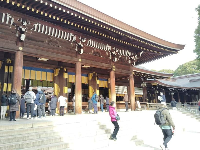 Tokyo: Meiji Jingu Shrine & Inner Garden Guided Tour (2h) - Meeting point, timing, and practical details