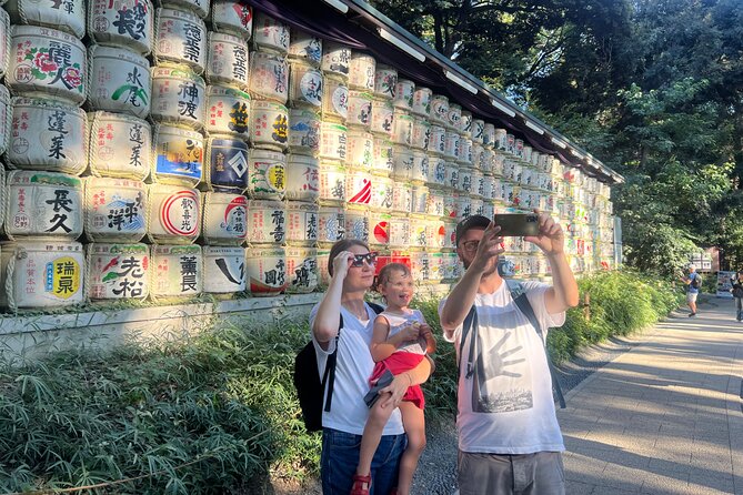Tokyo: Meiji Shrine and Shinto Culture Walking Tour - What the small group changes