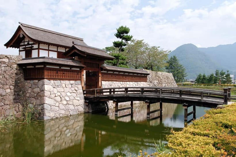 Tokyo: Nagano Snow Monkeys and Zenkoji Tour with Temples - The long ride from Tokyo, made easier by a private car