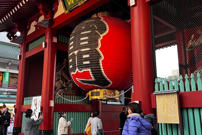 Tokyo: Old Town Asakusa Guided Tour -Senso-ji Temple Visit - Why Asakusa makes a good first Tokyo stop