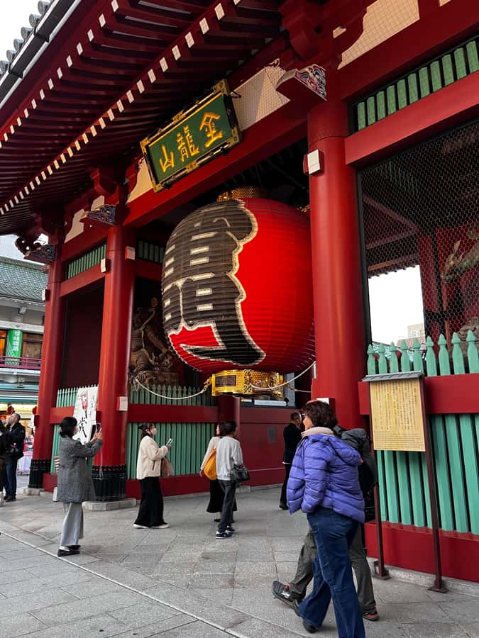Tokyo: Old Town Asakusa Guided Tour -Senso-ji Temple Visit - Asakusa Shrine and the difference between temple and shrine