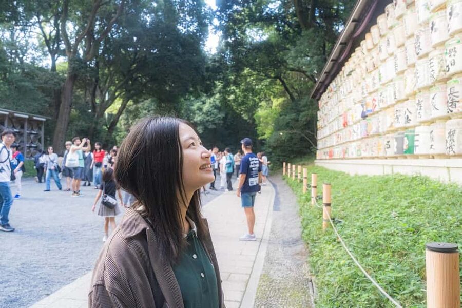 Tokyo: Private Meiji Shrine & Harajuku Highlights Tour - Starting at @cosme TOKYO