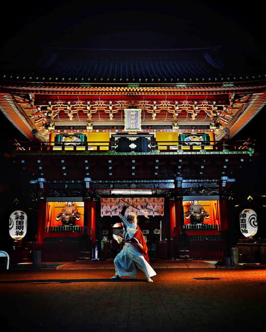 Tokyo: Samurai Entertainment Night Show in Kanda Shrine - Kanda Myojin Shrine makes the evening feel special
