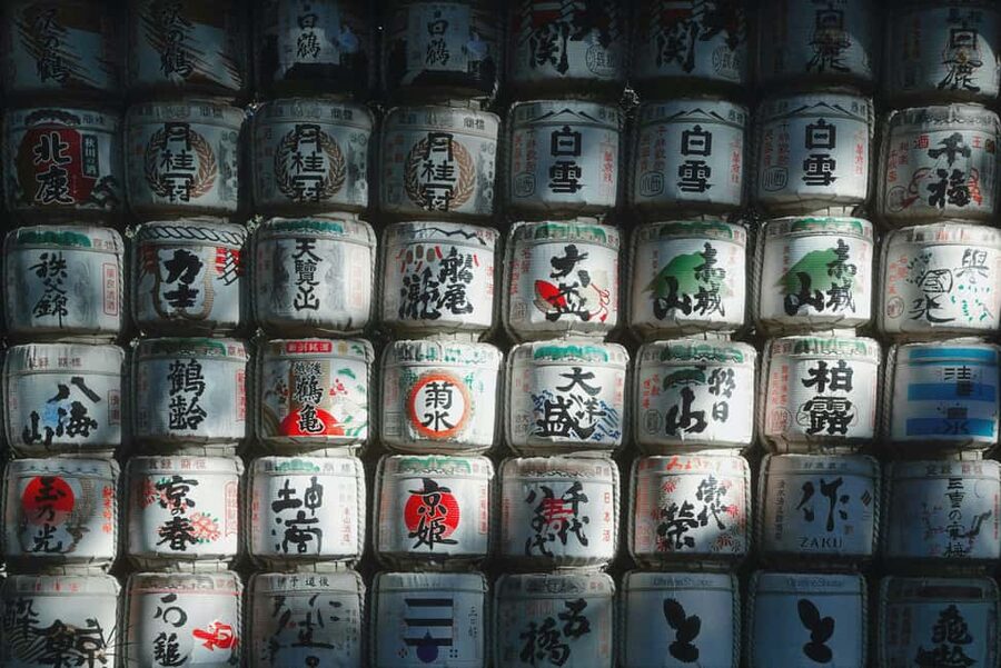 Tokyo: Shibuya Sky, Harajuku & Meiji Shrine Highlights Tour - Walking, weather, and practical comfort