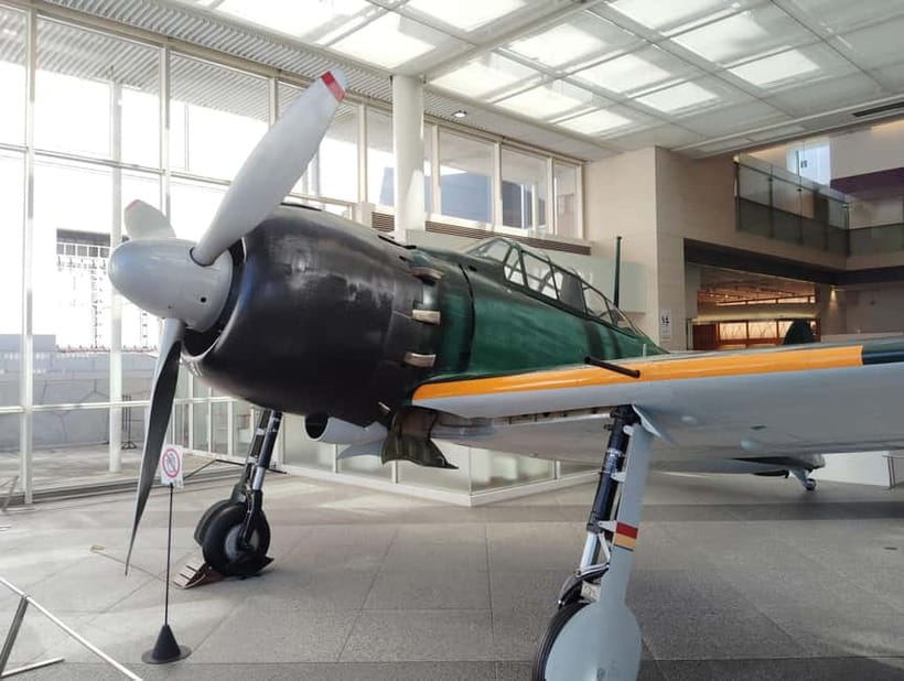 Tokyo War History Tour: Yasukuni Shrine & War Museum - Inside the Yushukan Museum for about 110 minutes