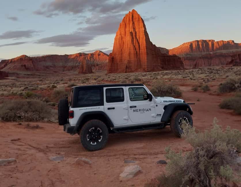 Torrey: Capitol Reef Temples of the Sun & Moon Private Tour - Key points at a glance