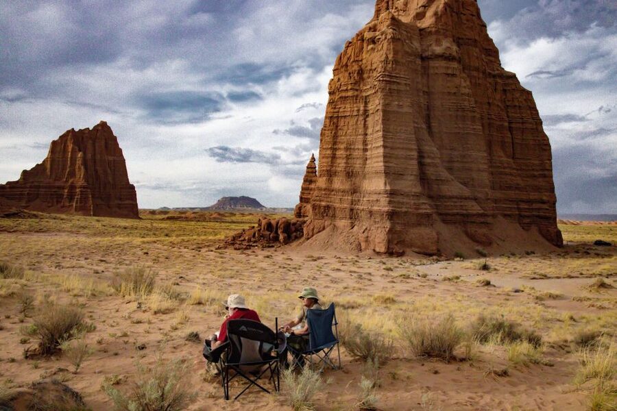 Torrey: Capitol Reef Temples of the Sun & Moon Private Tour - A 1.5-hour ride through Capitol Reef National Park