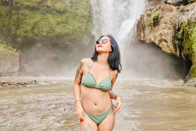 Ubud Full-Day Private Tour: Waterfall, Temple, Rice Terrace. - Kanto Lampo Waterfall: your wettest stop