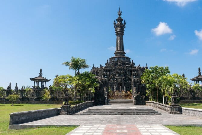 Ubud Full-Day Private Tour: Waterfall, Temple, Rice Terrace. - What the private car changes