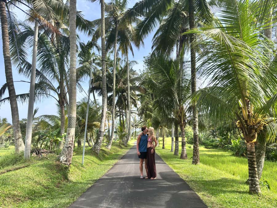 Ubud: Waterfalls, Water Temple & Rice Terraces Private Tour - Kanto Lampo’s broad rock shelves