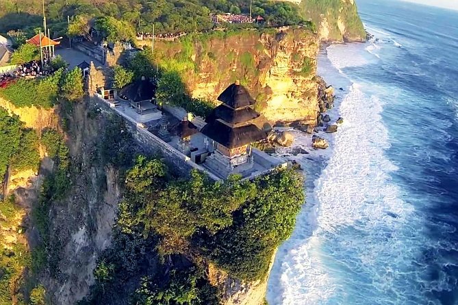 Uluwatu Temple, Beaches and Southern Bali Tour - Jimbaran Bay and a seafood finish