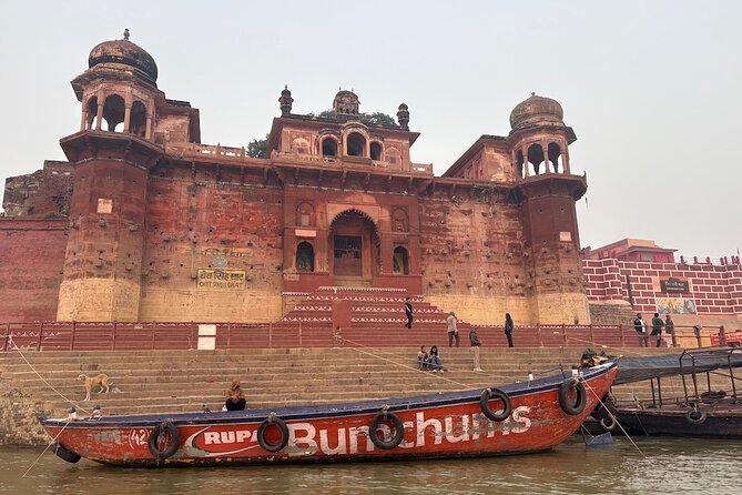 Varanasi Day Tour with Temples & Ganga Aarti – Dawn to Dusk - What the private car and guide add