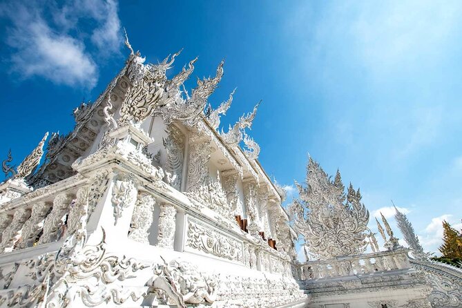 White, Red/Black and Blue Temples Full Day Trip From Chiang Mai - The real cost of seeing Chiang Rai from Chiang Mai