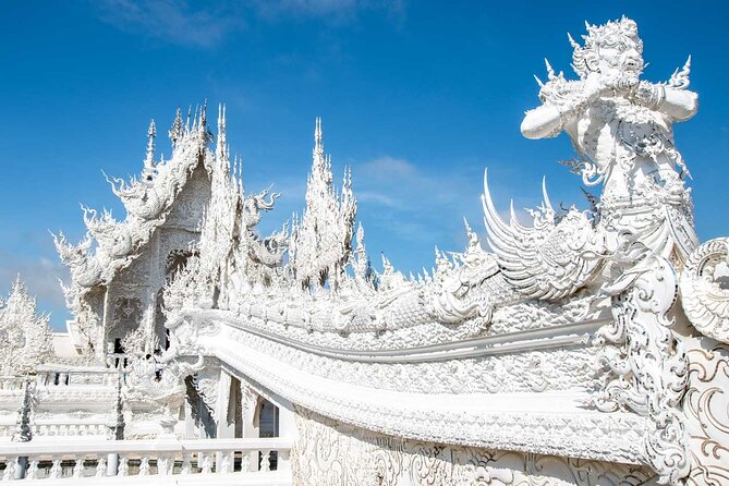 White, Red/Black and Blue Temples Full Day Trip From Chiang Mai - Wat Rong Seur Ten, the Blue Temple