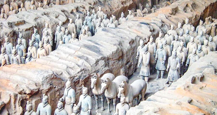 Xi'an: Terracotta Army, Lunch, City Wall, Pagoda, Bazaar - Why the small group and guide quality matter