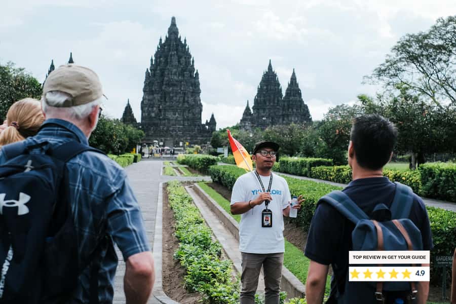 Yogyakarta: Borobudur and Prambanan Temples Guided Tour - The road to Prambanan and the value of a long day
