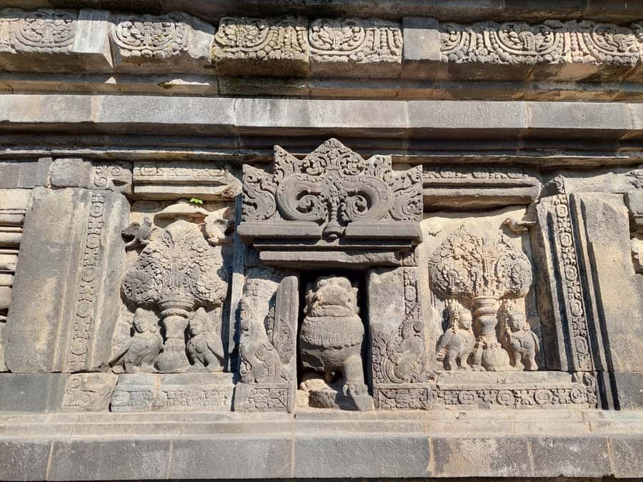 Yogyakarta: Prambanan Temple Morning Tour and Palace Tour - Who will get the most from this tour