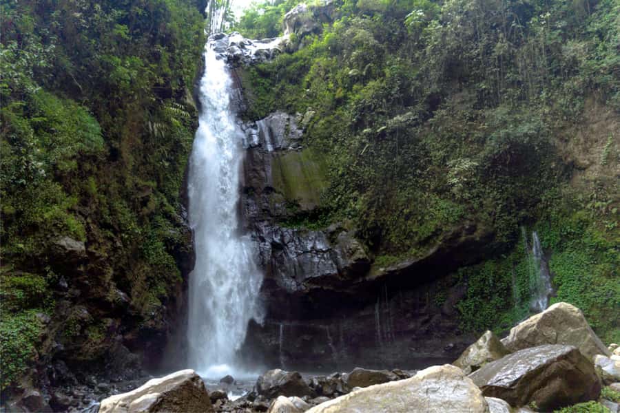 Yogyakarta: Selogriyo Temple, Rice Terraces & Waterfall Tour - Is $65 a fair price?