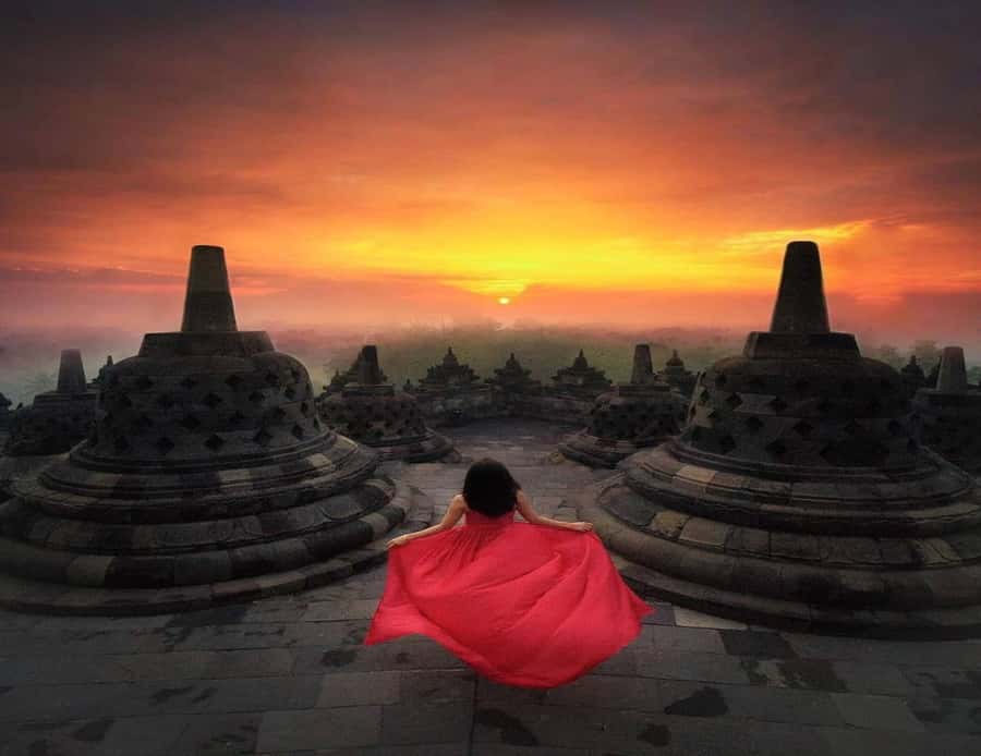 Yogyakarta; Sunrise from Borobudur Temple & Prambanan Guided - Breakfast with Borobudur in view