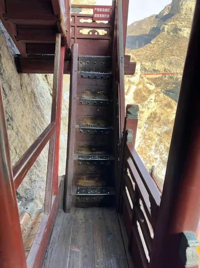 YungangGrottoe HangingTemple Private Self-guided Tour by Car - The Hanging Temple and its cliffside engineering
